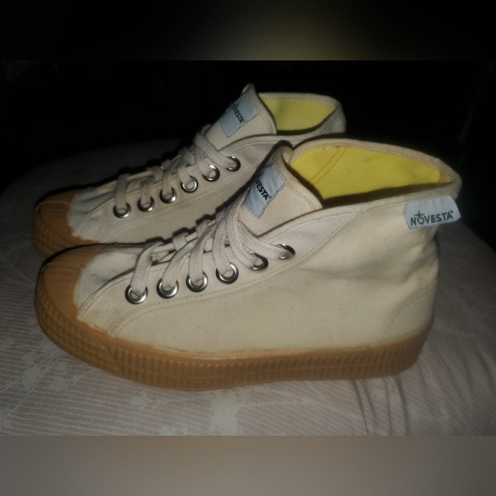 Novesta Men's Cream High-Top Sneakers
